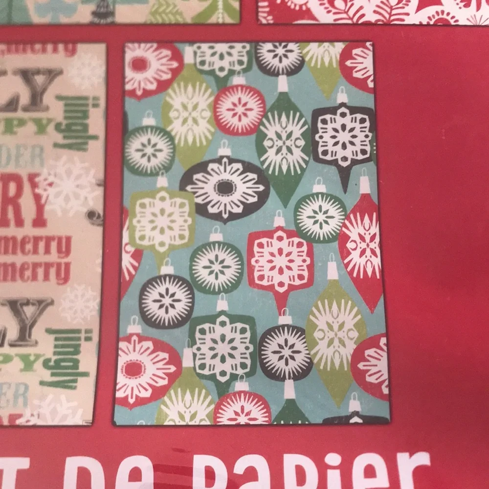 🎄Hallmark Gift Wrap Pad